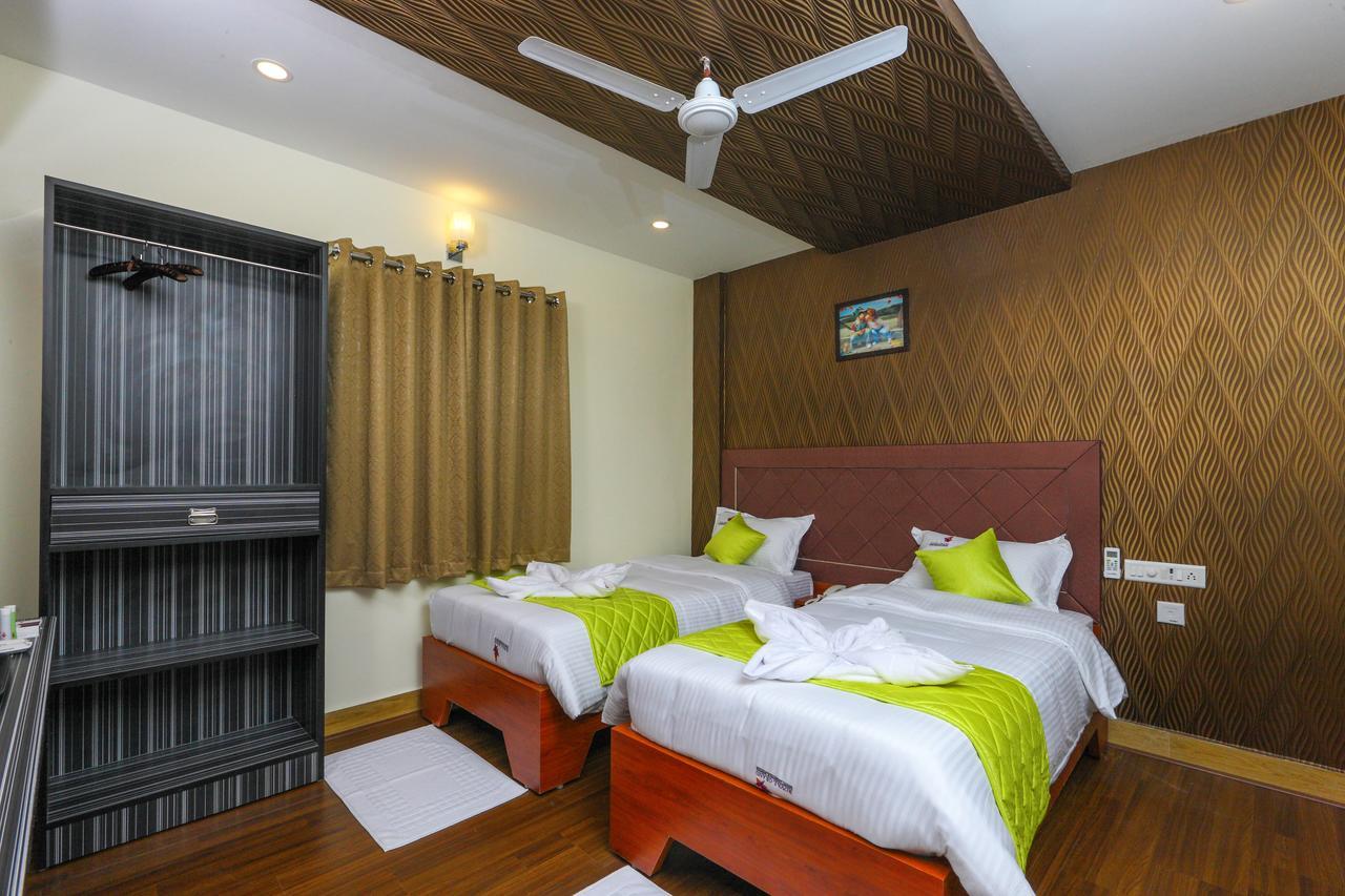 Royal Grand Bed & Breakfast Tambaram Luaran gambar
