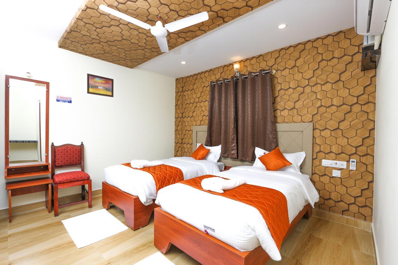 Royal Grand Bed & Breakfast Tambaram Luaran gambar