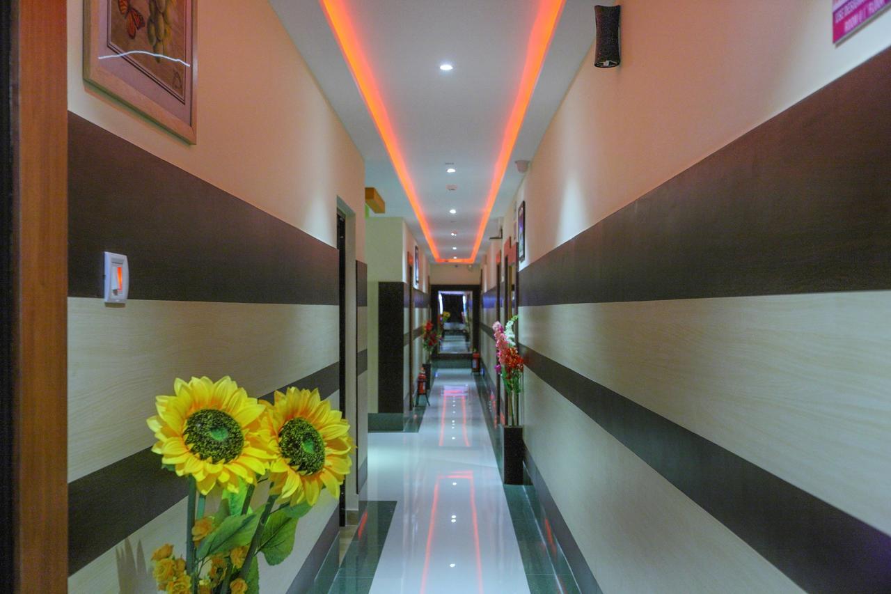 Royal Grand Bed & Breakfast Tambaram Luaran gambar