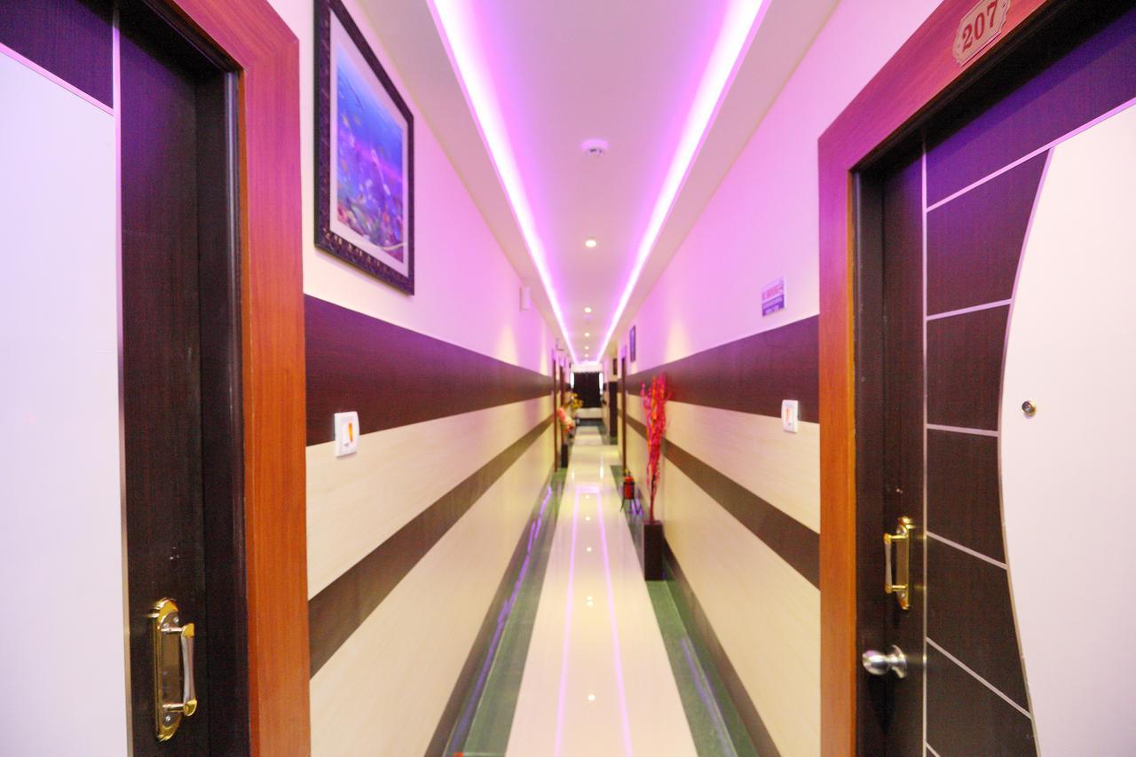 Royal Grand Bed & Breakfast Tambaram Luaran gambar